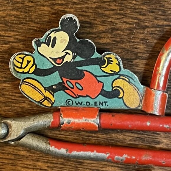 1930's DISNEYANA Mickey Mouse Scissors w. "W. D. Ent" Copyright Inscribed - Picture 2 of 6